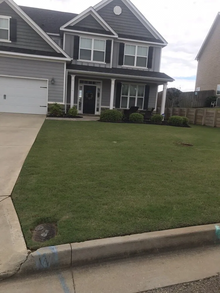 Top-rated garden landscaping in Augusta, GA by Augusta Lawn Care
