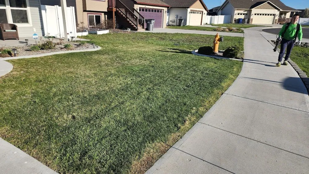 Expert lawn mowing service experts serving Medical Lake, WA - Augusta Lawn Care of Cheney