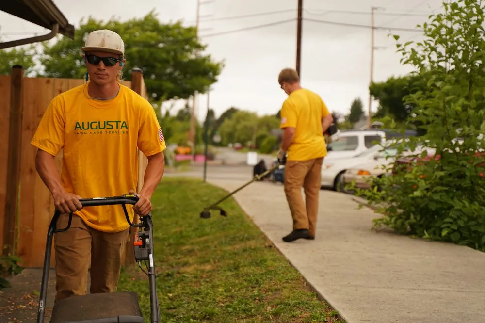 Professional lawn care service with custom design across Pensacola, FL - Augusta Lawn Care Service