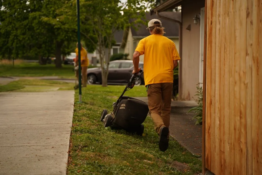 Affordable lawn mowing service near you across Pensacola, FL - Augusta Lawn Care Service