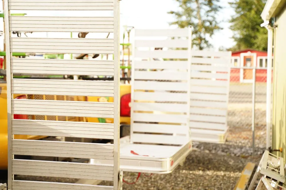 Affordable yard maintenance in Pensacola, FL by Augusta Lawn Care Service