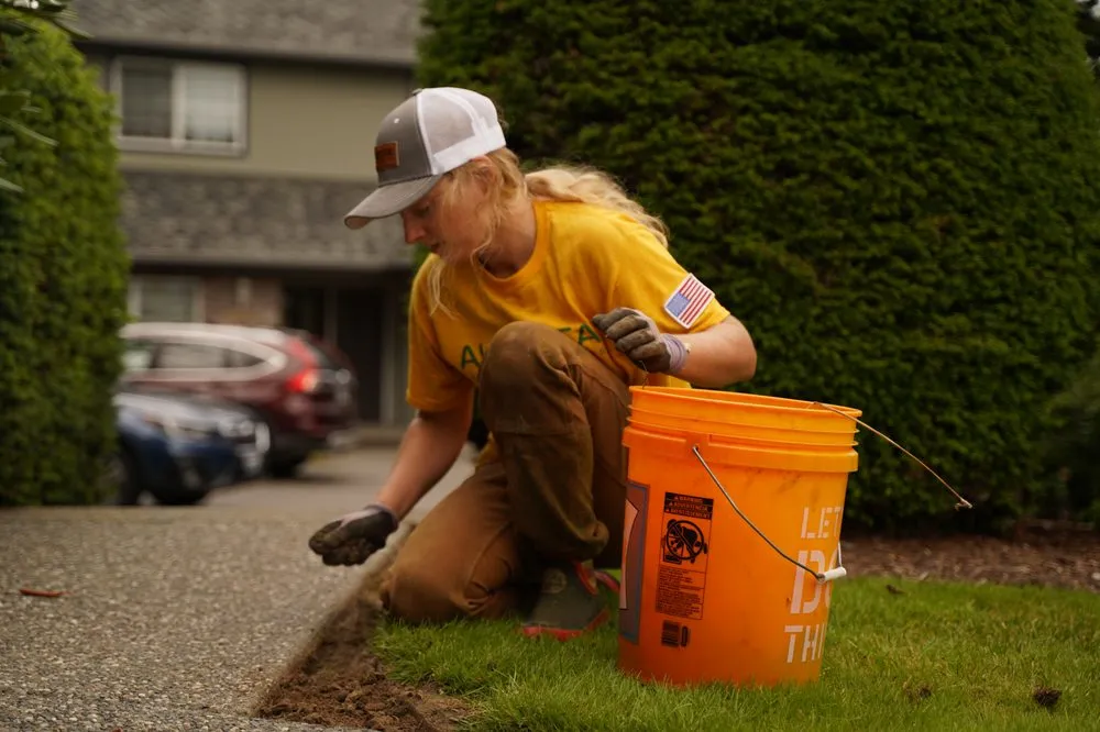 Expert lawn mowing service in Bacliff, TX - Augusta Lawn Care Services