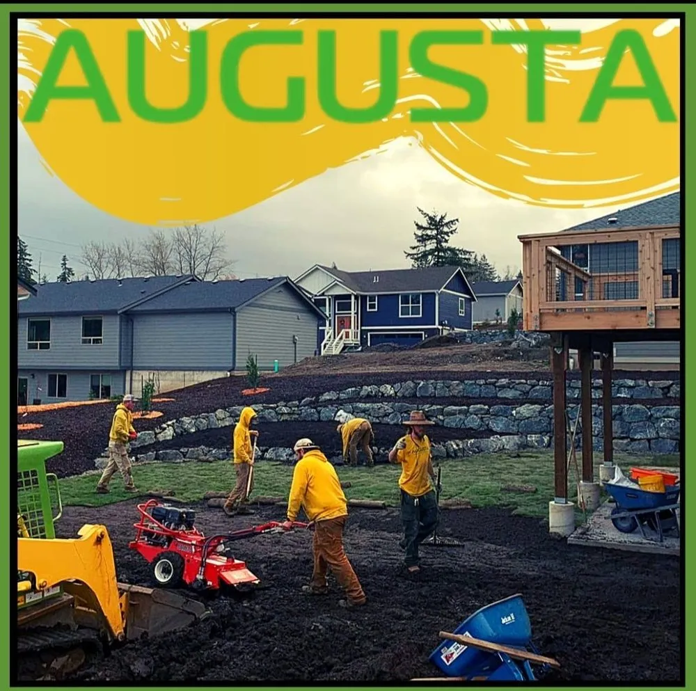 Reliable yard cleanup service experts serving Milford, CT - Augusta Lawn Care Services