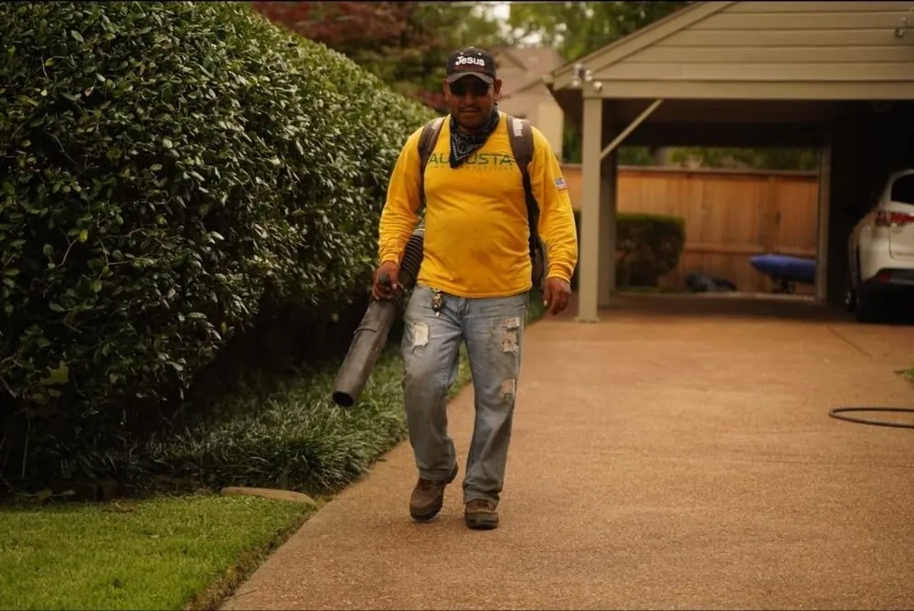 Top-rated landscape installation in Milford, CT - Augusta Lawn Care Services