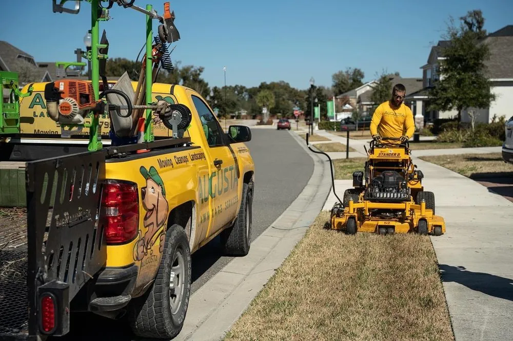 Professional yard maintenance in Yorktown, VA by Augusta Lawn Care Services of Grafton