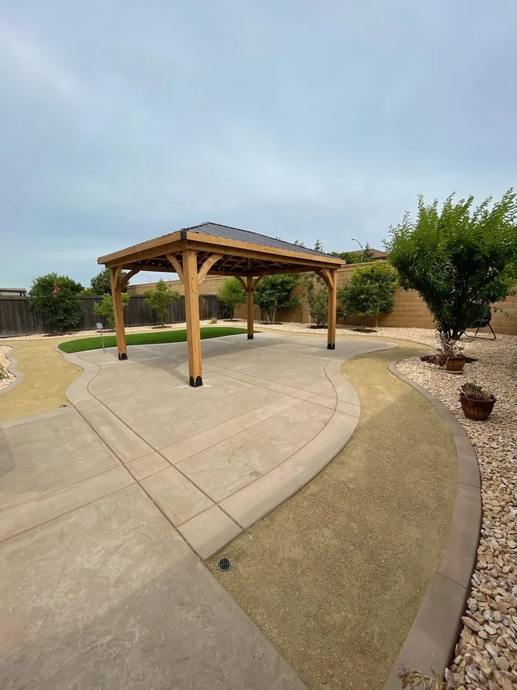 Professional lawn care service in Modesto, CA - Augusta Lawn Care Services of Modesto