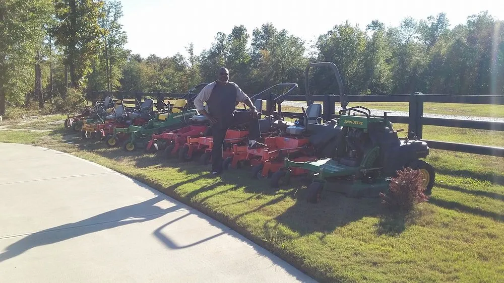 Custom residential landscaping experts serving Augusta, GA - Augusta Pre-Owned Lawnmower & Equipment Center