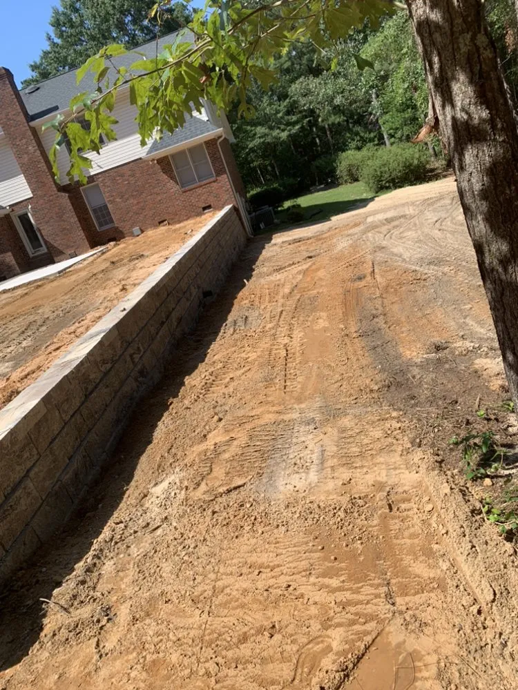 Reliable yard maintenance in Evans, GA by Augusta's Finest Hardscapes