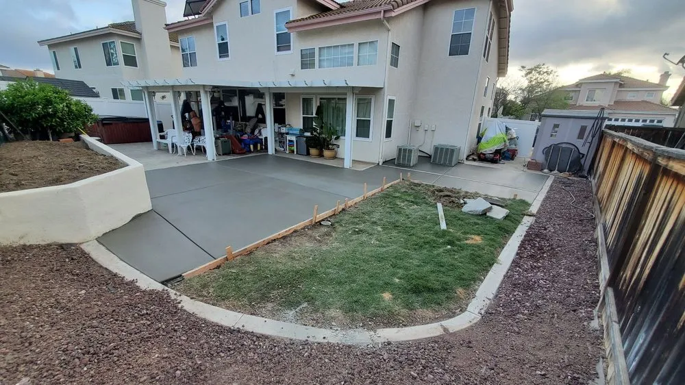 Local garden landscaping in Murrieta, CA by Augustin Concrete