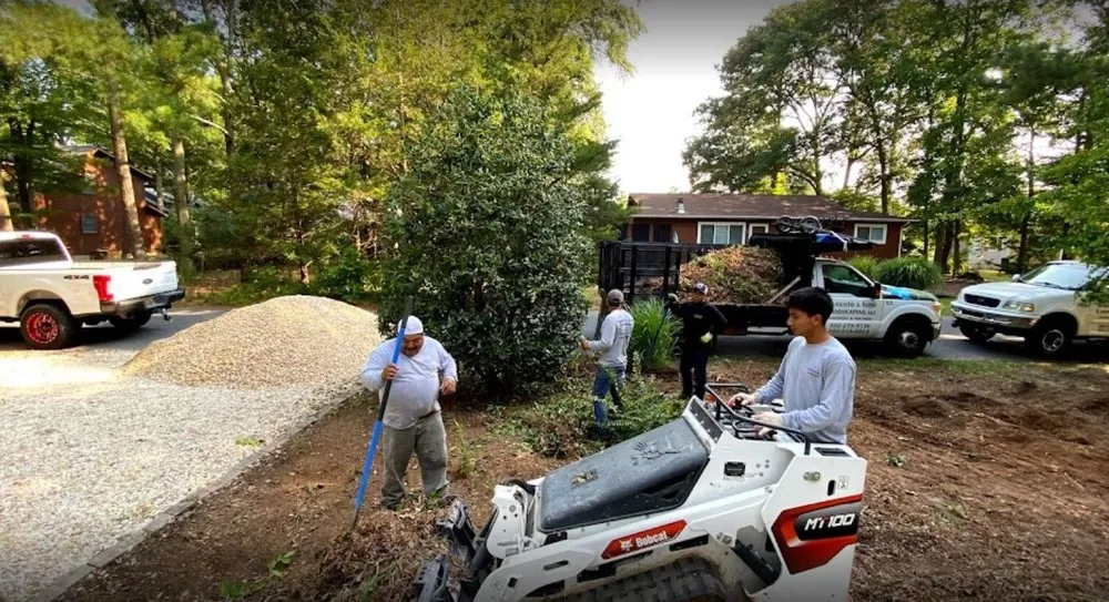 Reliable residential landscaping in Bridgeville, DE by Augusto and Sons Landscaping