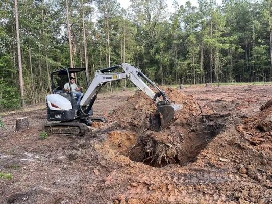 Aultmans Digging And Cleanup