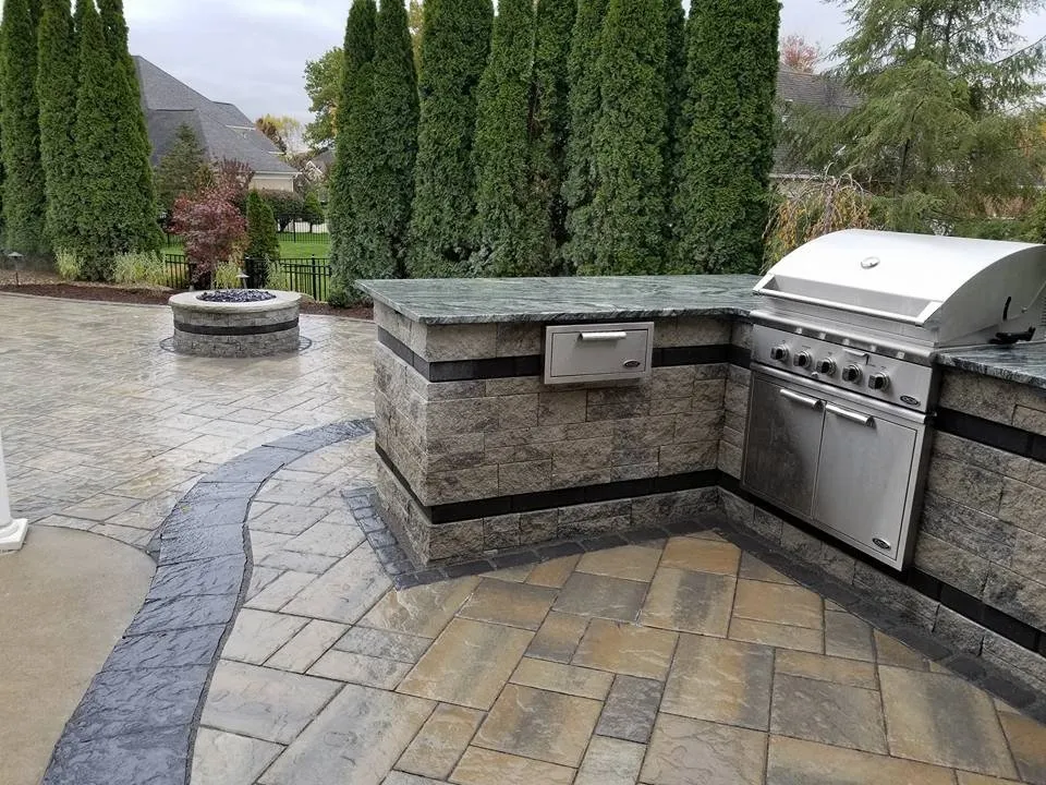 Trusted lawn care service experts serving Canal Fulton, OH - Aura Concrete & Landscaping