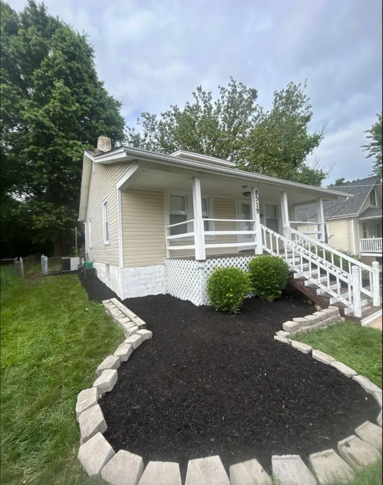 Top-rated landscape design in Saint Louis, MO - Aura Outdoor Care