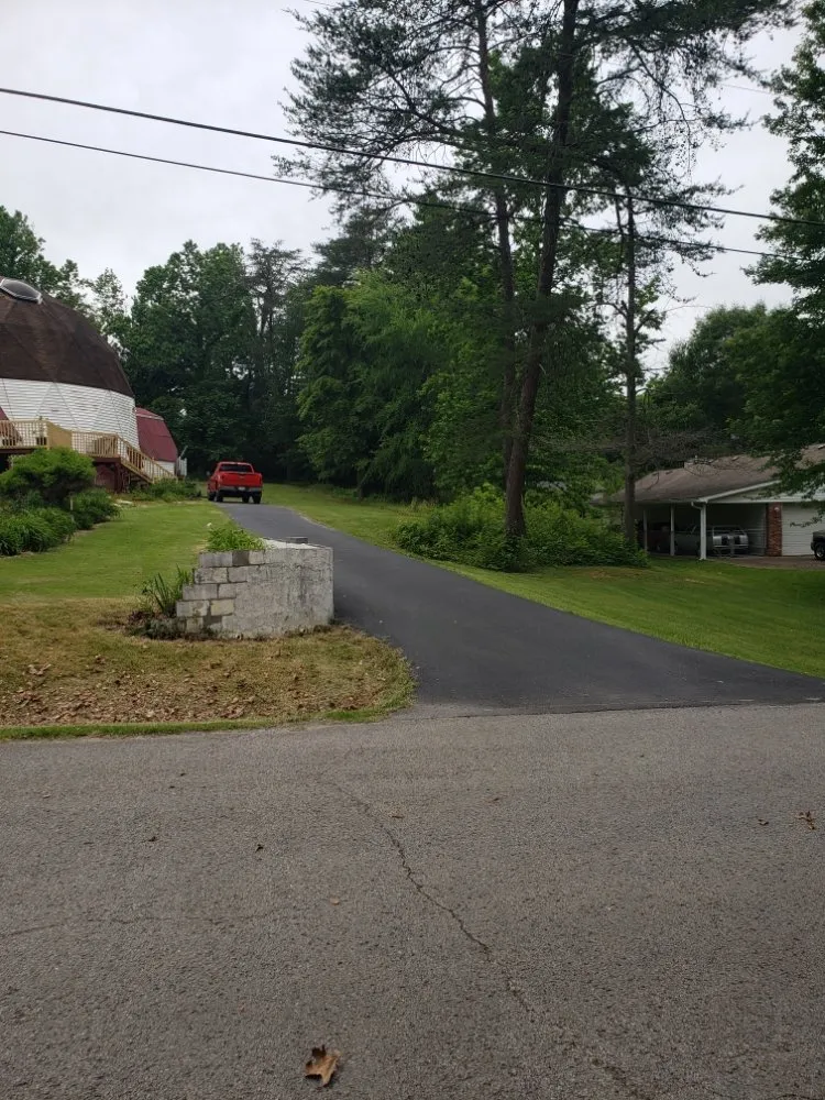 Professional outdoor landscaping for beautiful yards in Louisville, KY by Aura Services