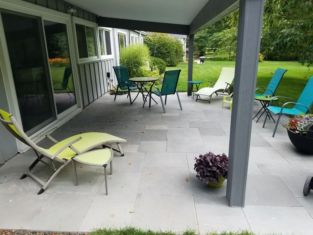 Custom yard maintenance in Highwood, IL by Aurelio Landscaping