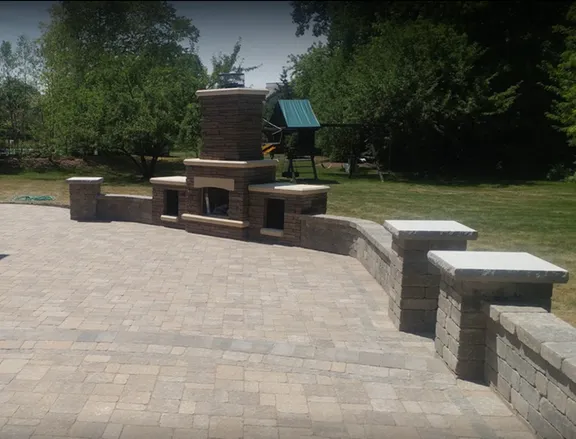 Top-rated yard maintenance in Highwood, IL by Aurelio Landscaping