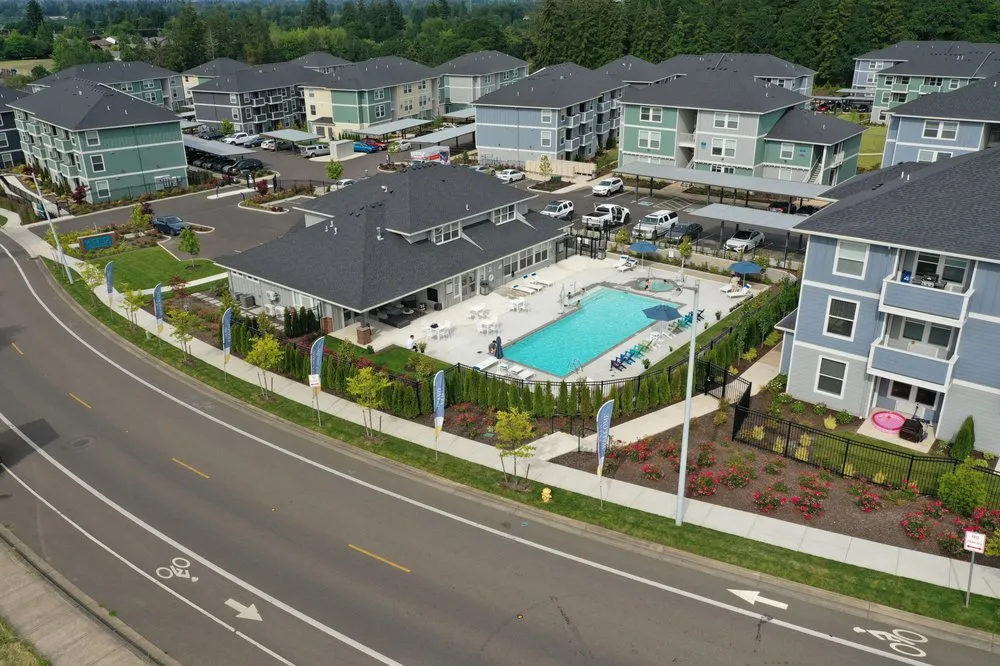 Expert yard cleanup service for residential properties across Aurora, OR - Aurora Landscape