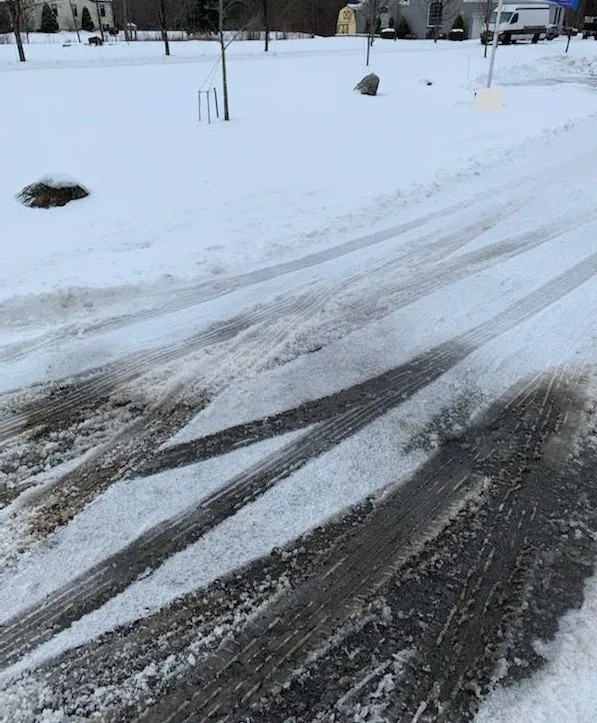 Reliable lawn care service for homes in East Aurora, NY by Aurora Lawn Services