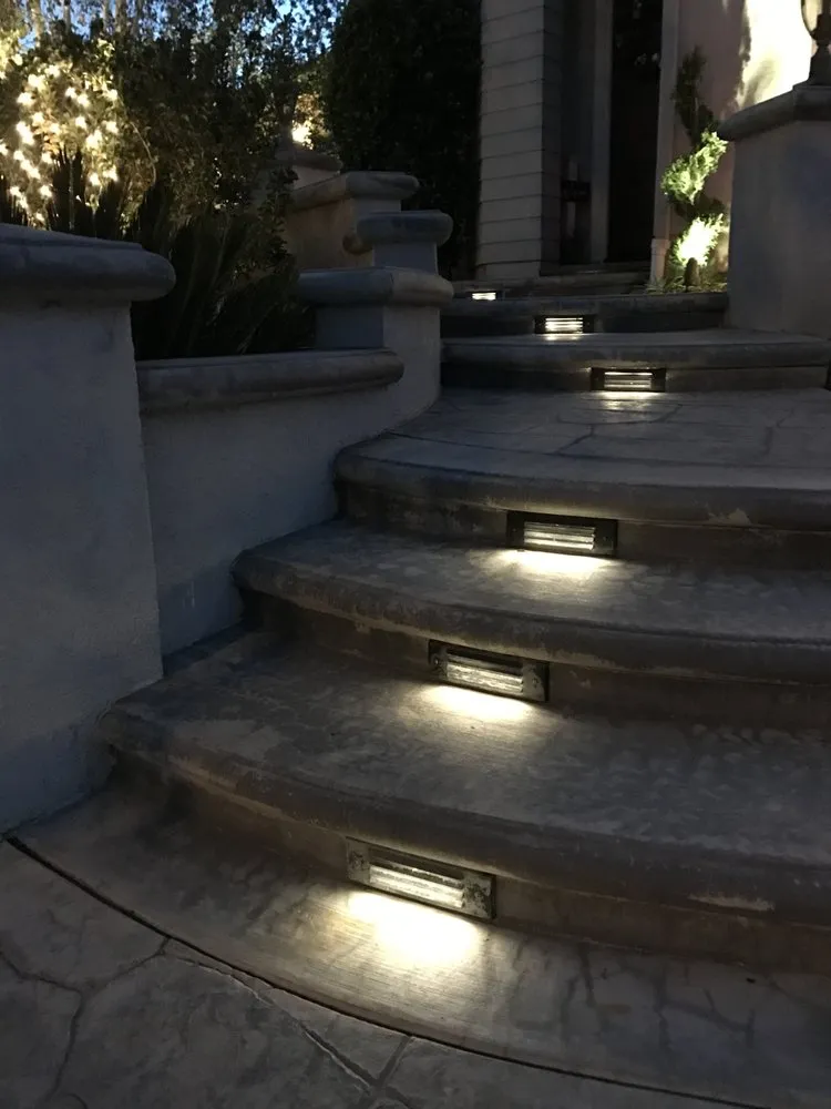 Affordable landscaping services with custom design in Thousand Oaks, CA by Aurora Outdoors