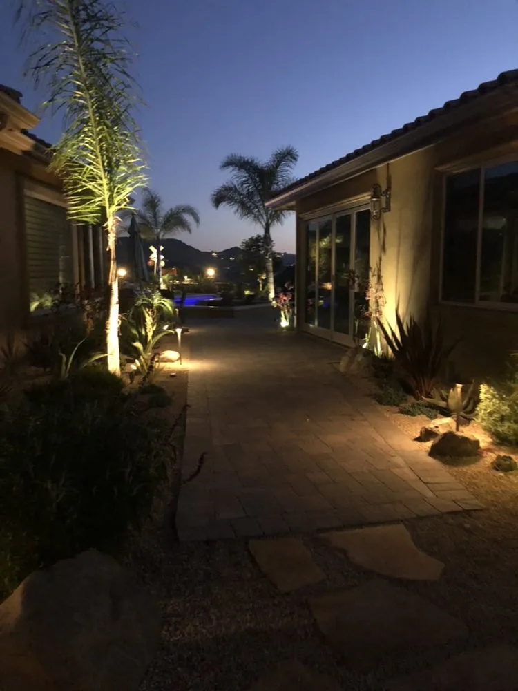Reliable yard maintenance for beautiful yards in Thousand Oaks, CA by Aurora Outdoors