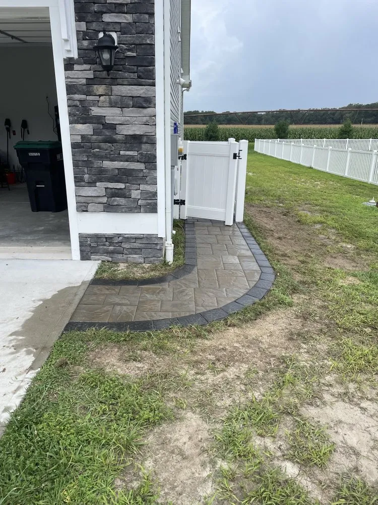 Trusted yard cleanup service in Ellendale, DE - Auryck