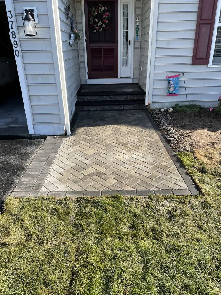Affordable landscape installation in Ellendale, DE by Auryck