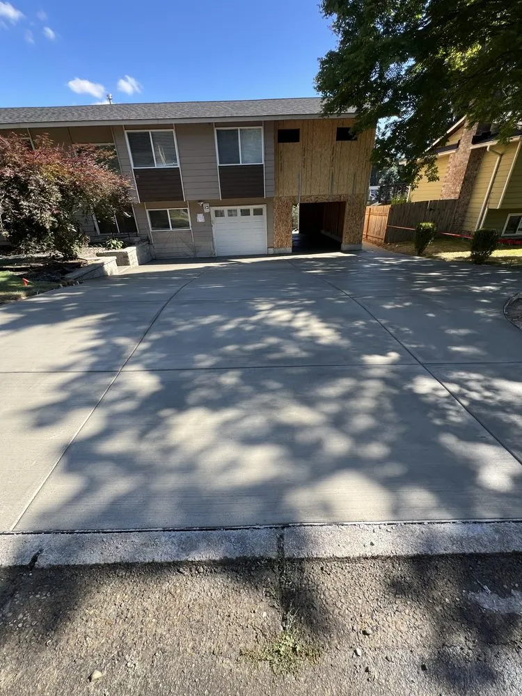 Local residential landscaping in Everett, WA - Ausencio Landscaping