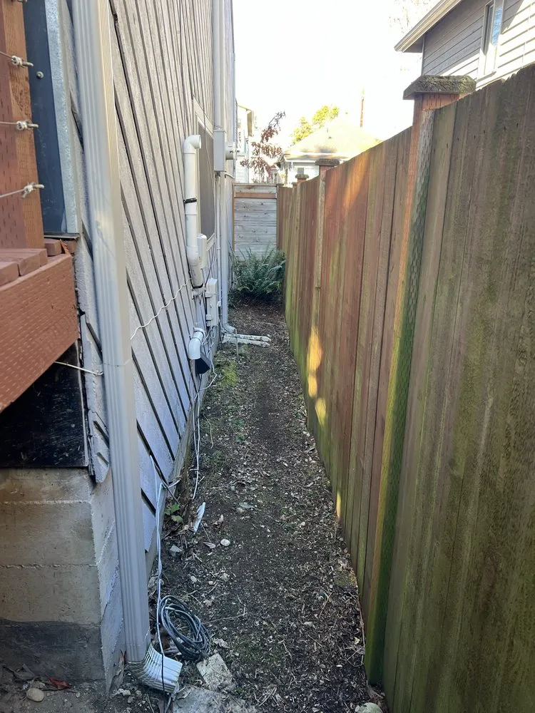 Affordable lawn mowing service in Everett, WA - Ausencio Landscaping