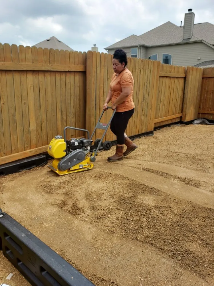 Affordable landscaping services experts serving Elgin, TX - Aussie Turf & Landscaping