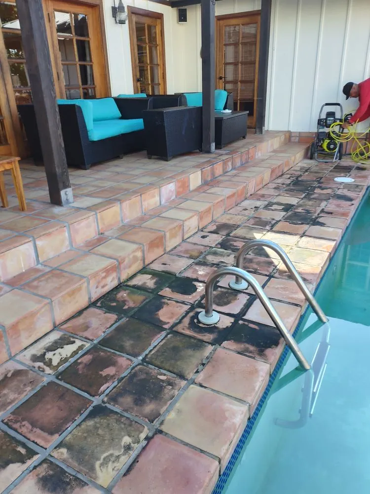 Custom yard cleanup service for outdoor upgrades across Keaau, HI - Aussies Service