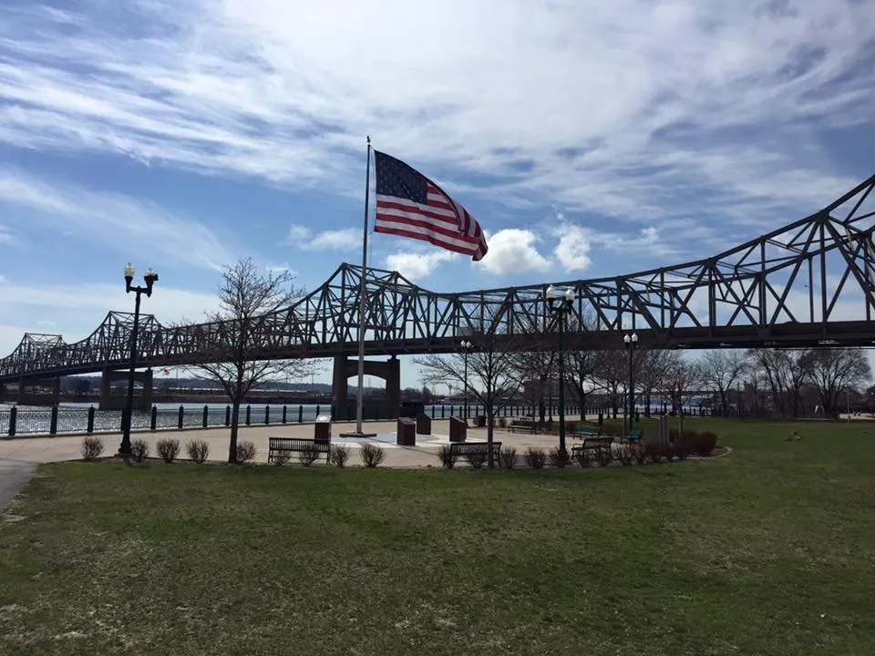 Affordable landscape installation for homes across Davenport, IA - Austin Engineering