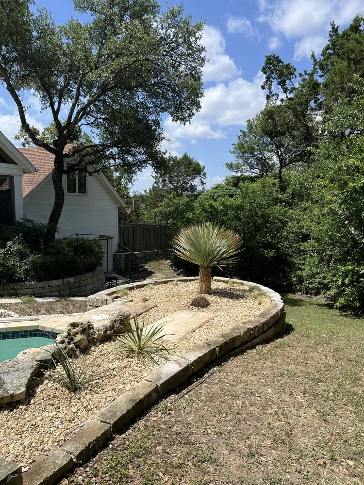 Expert garden landscaping in Austin, TX by Austin Hardscapes
