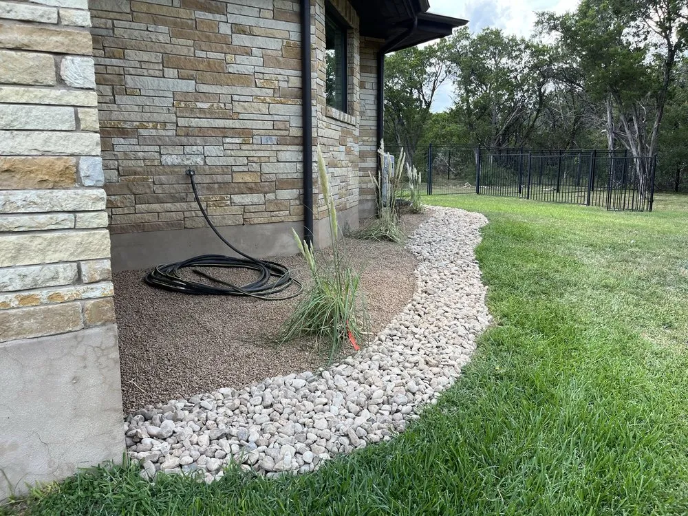 Professional outdoor landscaping experts serving Austin, TX - Austin Hardscapes