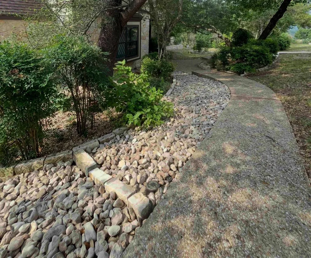 Local yard maintenance experts serving Austin, TX - Austin Hardscapes