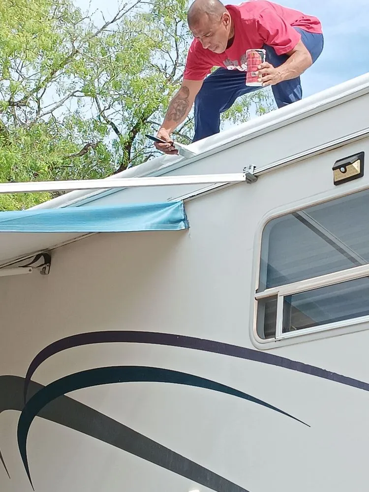 Custom yard maintenance in Austin, TX - Austin Knight Clean