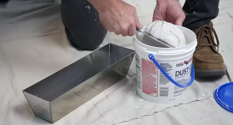 Trusted yard maintenance for homes in Altamonte Springs, FL by Austin Lamb