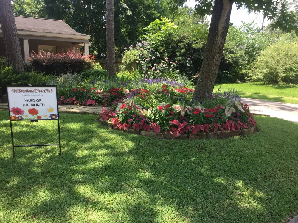 Trusted landscaping services for beautiful yards in Houston, TX by Austin Landscaping