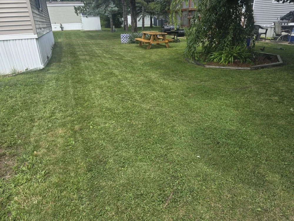Reliable garden landscaping for outdoor upgrades in Mason, MI by Austin Mowing