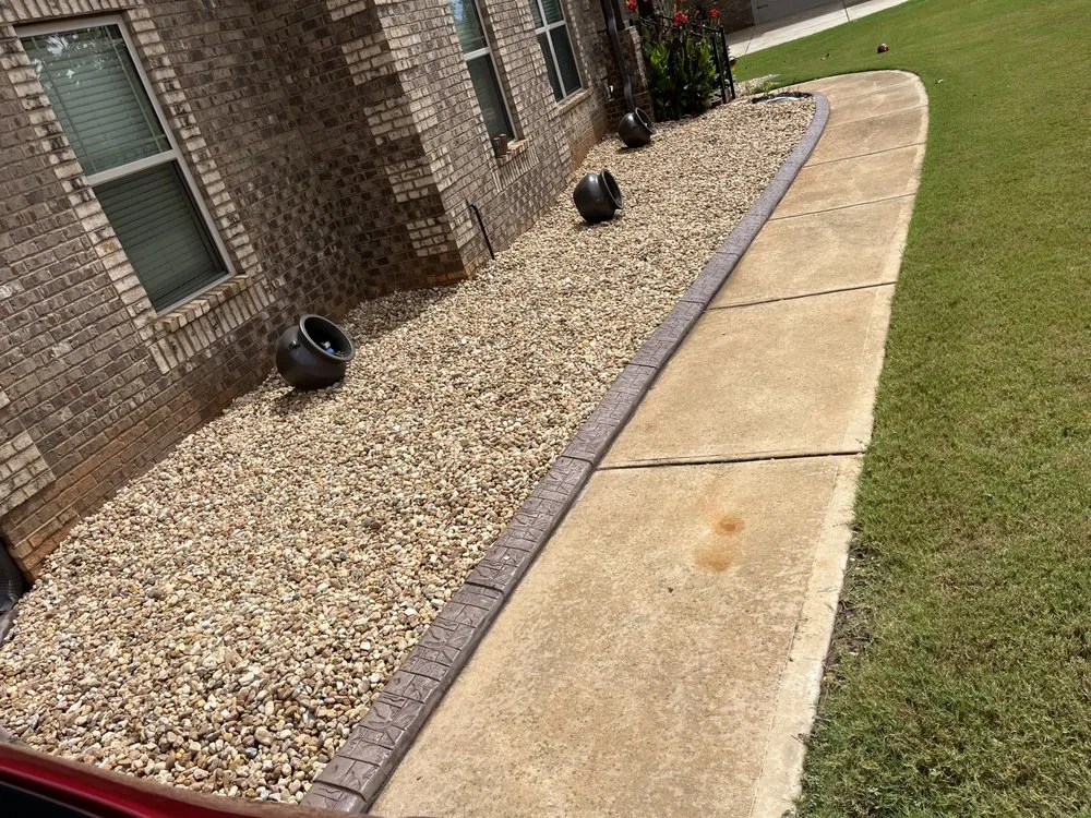 Reliable lawn mowing service experts serving Hampton, GA - Austin Tree And Lawn Care