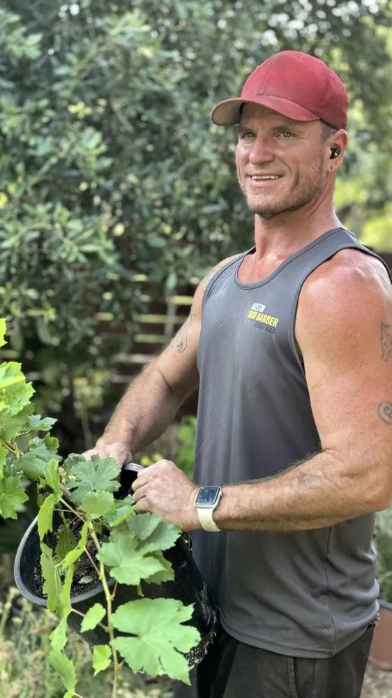 Professional yard maintenance in Austin, TX by Austin Yard Barber