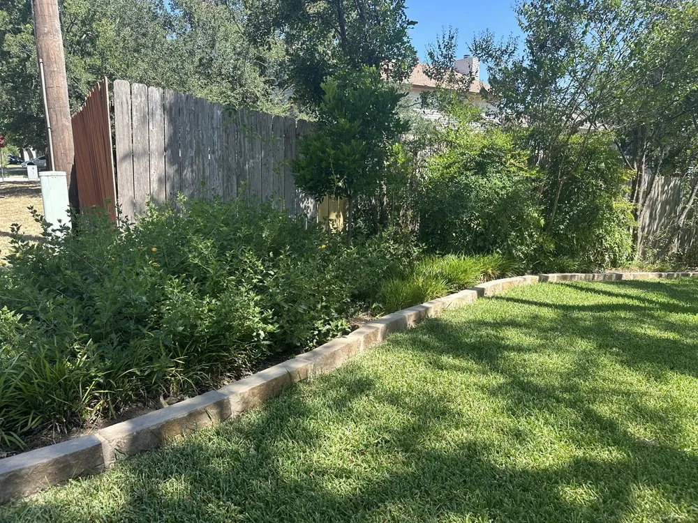 Reliable landscape design for homes across Hutto, TX - Austin Yard Builder