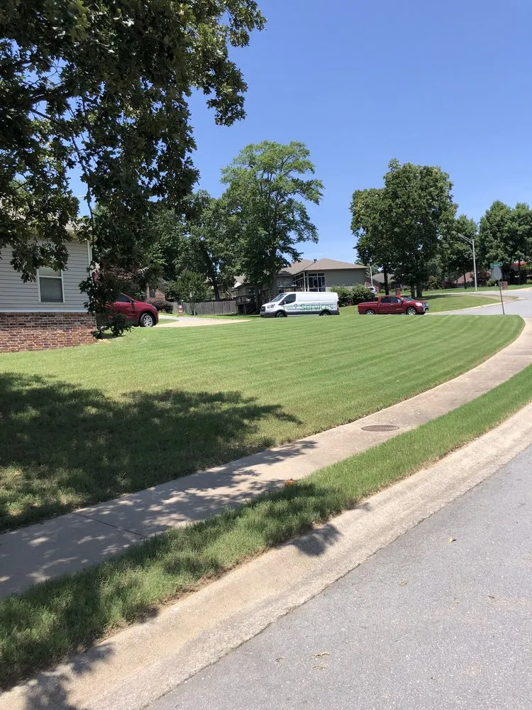 Trusted landscape design for year-round maintenance in Jacksonville, AR by Austin’s Lawn Care