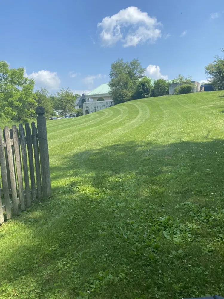 Professional yard maintenance in Sussex, NJ - Austins Lawn Care