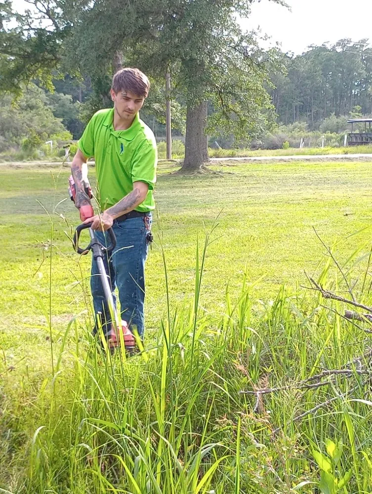 Custom garden landscaping in Moss Point, MS by Austin's Mean Green Lawn Solutions
