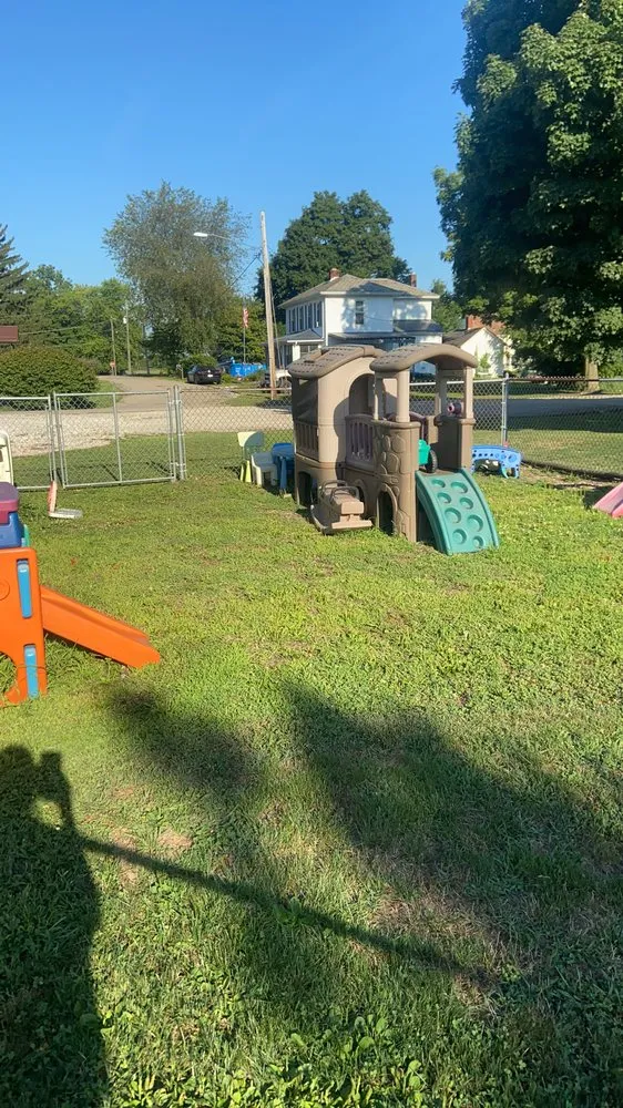 Custom residential landscaping experts serving Lancaster, OH - Austin’s property services