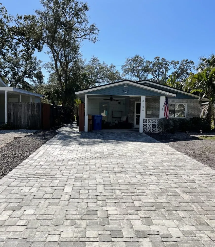 Local outdoor landscaping in Seminole, FL by Auten Landscaping