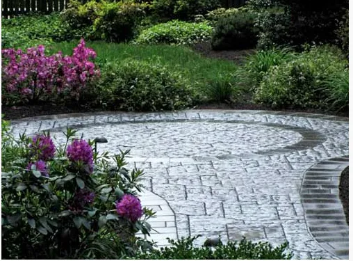 Local yard maintenance in Denver, PA by Authentic Homescapes