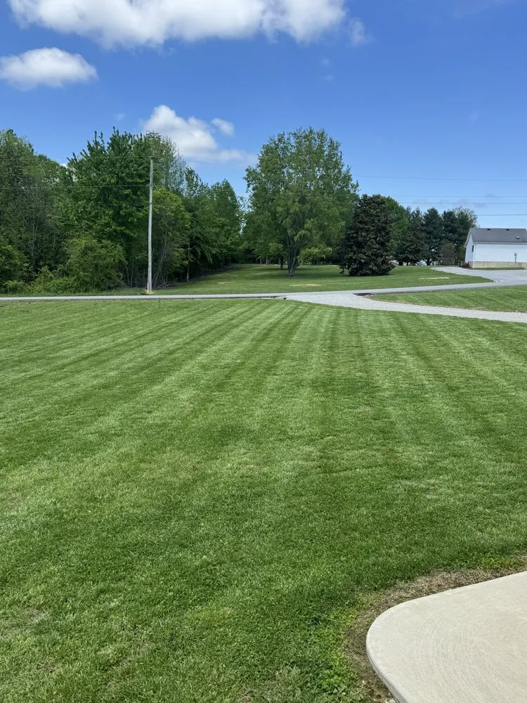 Reliable yard maintenance in Russell Springs, KY by Authentic Landscaping