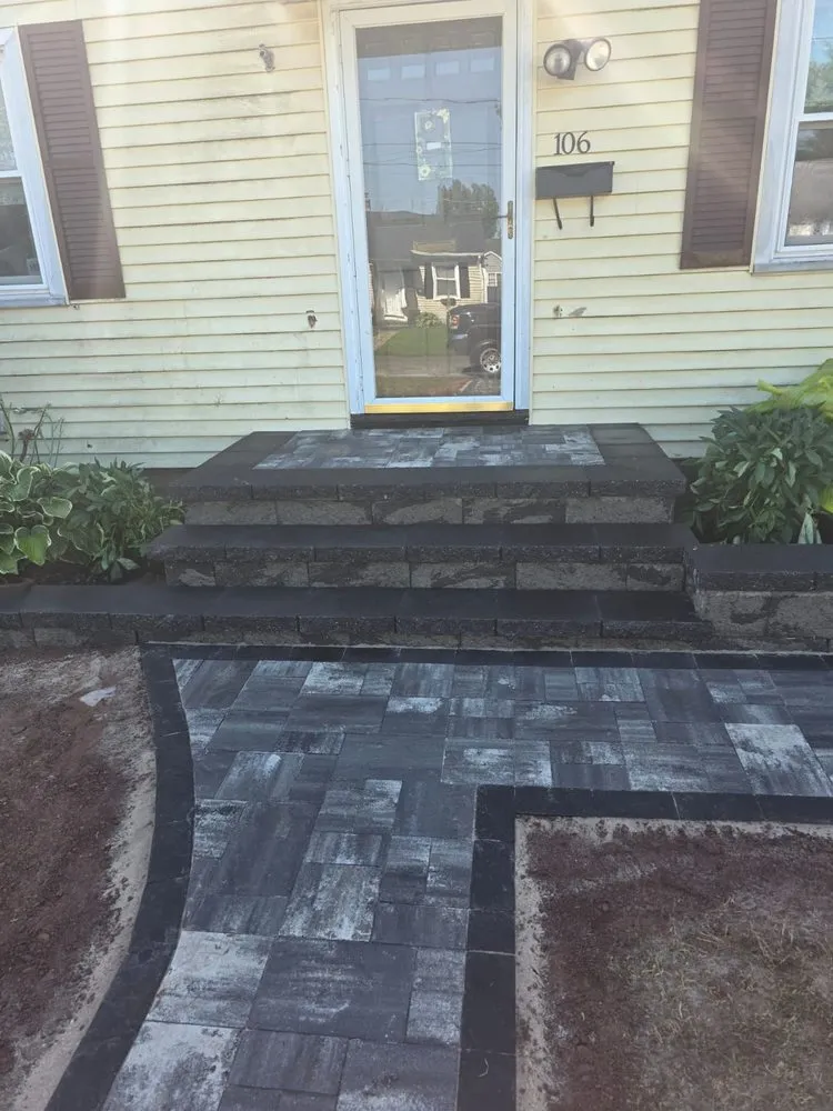 Custom yard maintenance in Middletown, CT by Authentic Paving & Masonry