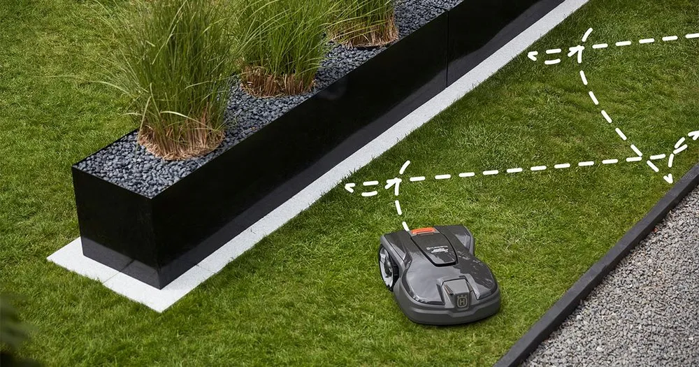 Top-rated outdoor landscaping in Carlsbad, NM by Auto Mow Co